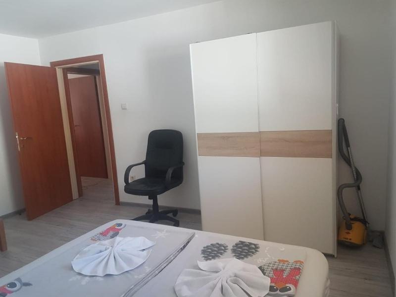 Apartman Salus Tuzla Exteriér fotografie