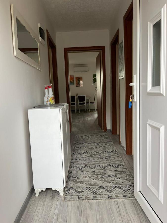 Apartman Salus Tuzla Exteriér fotografie
