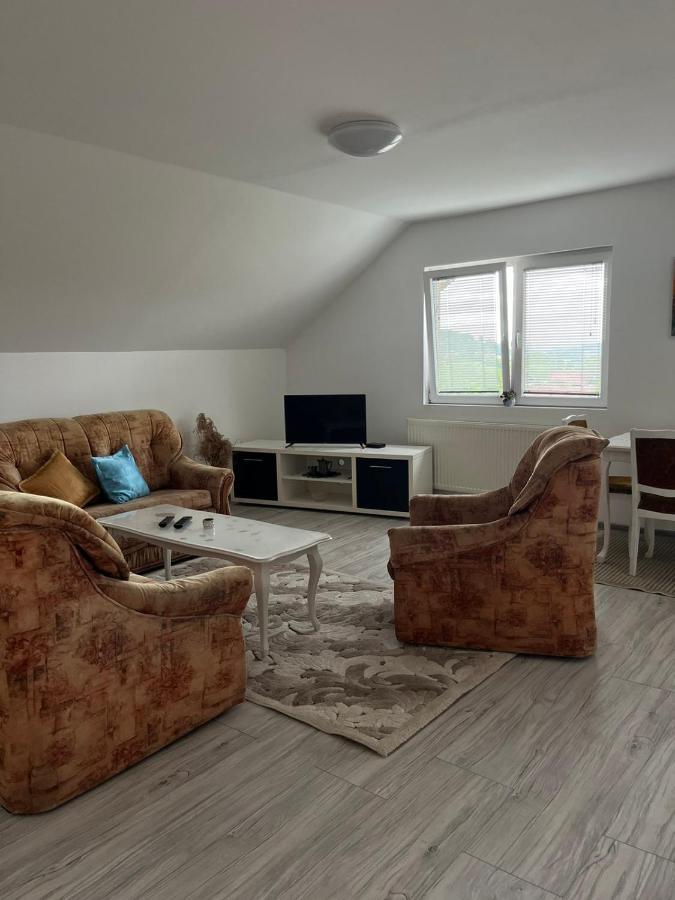 Apartman Salus Tuzla Exteriér fotografie
